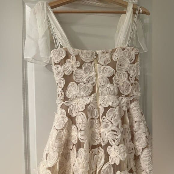 NEW BRONX AND BANCO SABRINA WHITE MIDI DRESS - Picture 8 of 14